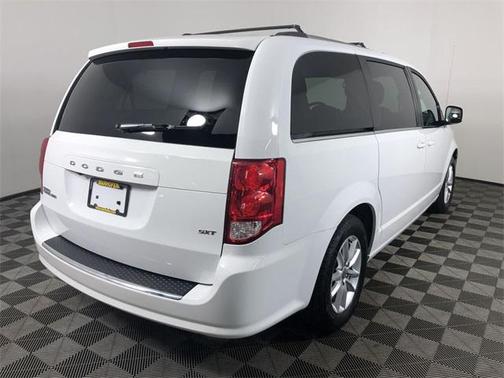 Photo 2 of 25 of 2020 Dodge Grand Caravan SXT