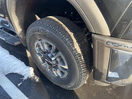 2026 GMC Sierra 3500 SLT