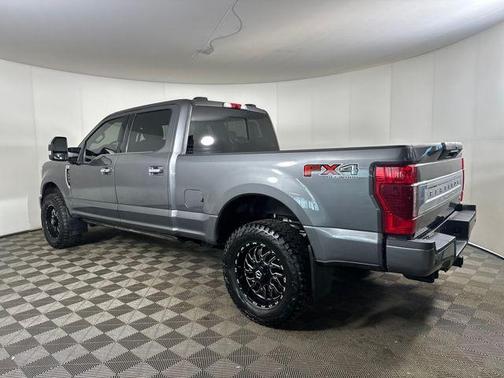 Gray Metallic 2022 Ford F-350 Platinum