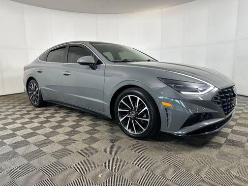 2021 Hyundai SONATA Limited