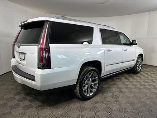 2016 Cadillac Escalade ESV Premium