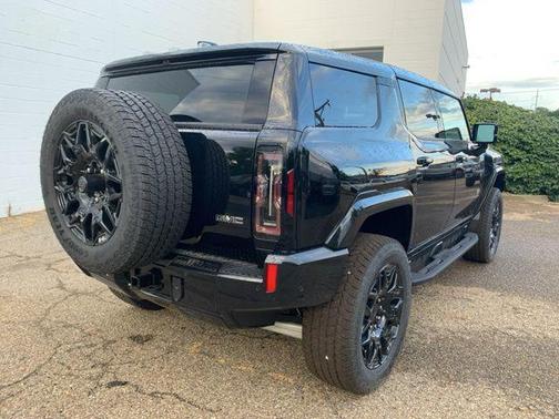 Void Black 2026 GMC HUMMER EV SUV 2X