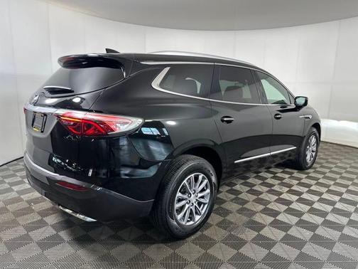 2022 Buick Enclave FWD Essence