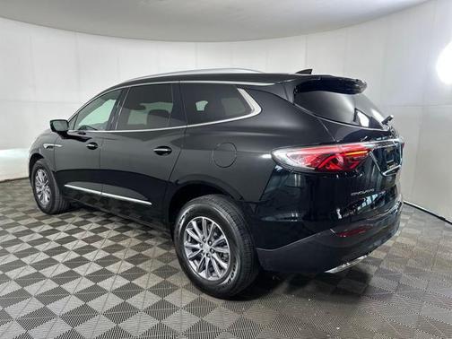 2022 Buick Enclave FWD Essence