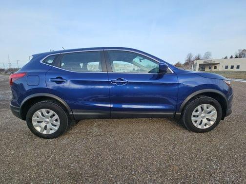 2019 Nissan Rogue Sport S