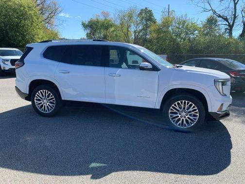 2025 GMC Acadia Denali