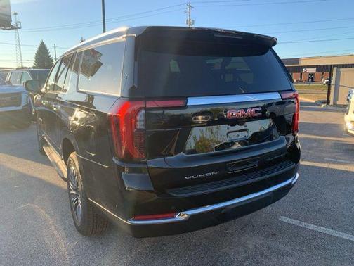 2026 GMC Yukon XL 4WD Elevation