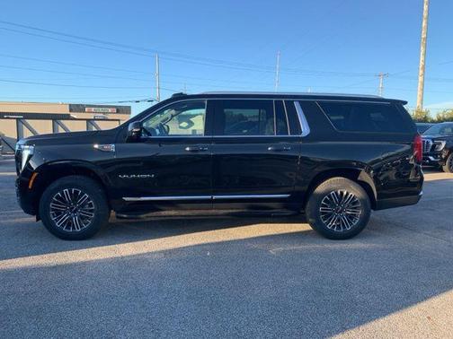 2026 GMC Yukon XL 4WD Elevation