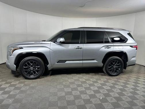 2024 Toyota Sequoia Capstone