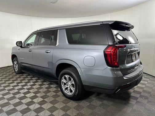 2021 GMC Yukon XL SLE