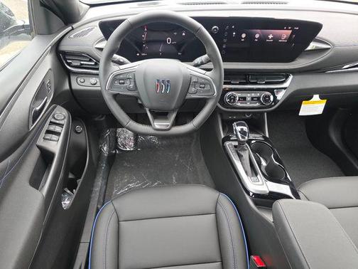 Summit White 2026 Buick Envista Sport Touring FWD