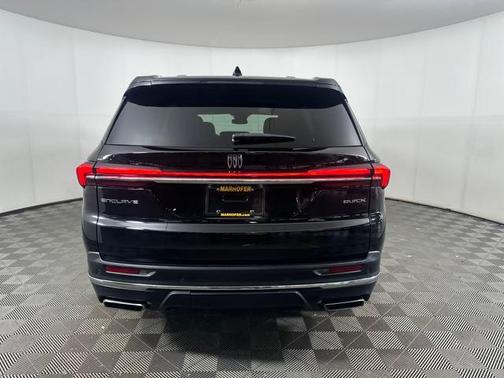 2025 Buick Enclave Preferred FWD