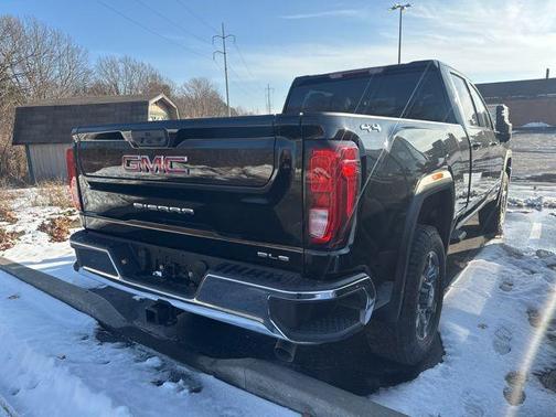 2026 GMC Sierra 2500 SLE