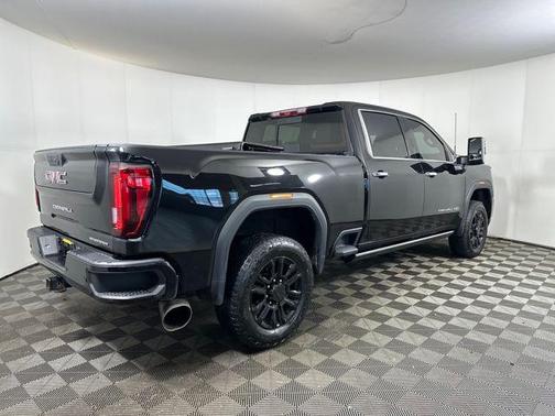 2022 GMC Sierra 2500 Denali