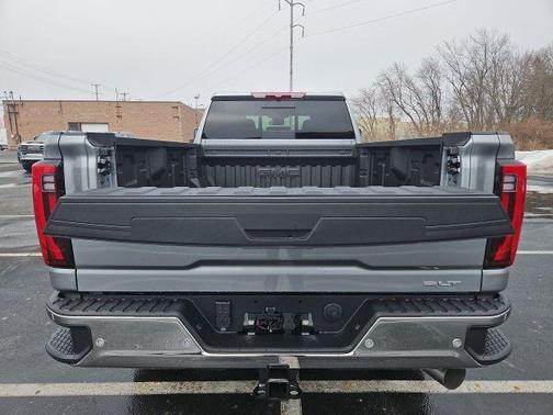 2026 GMC Sierra 3500 SLT