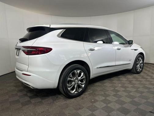 2021 Buick Enclave AWD Avenir