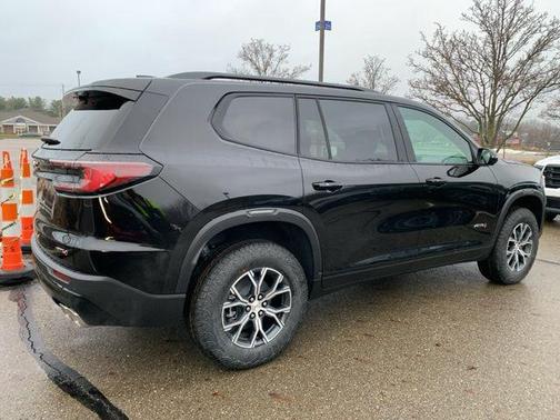 2026 GMC Acadia AT4 AWD