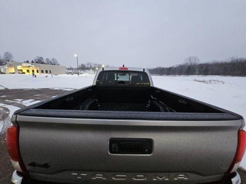 2021 Toyota Tacoma SR5