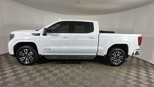 Summit White 2025 GMC Sierra 1500 AT4