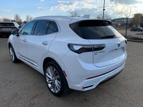 Iridescent White Tricoat 2026 Buick Envision Avenir AWD