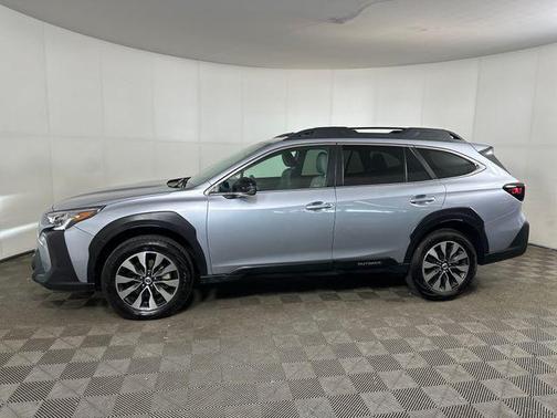 Ice Silver Metallic 2024 Subaru Outback Limited