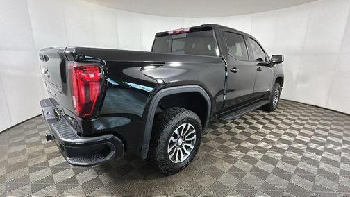 Onyx Black 2022 GMC Sierra 1500 AT4