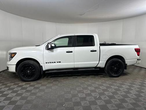 2018 Nissan Titan SV