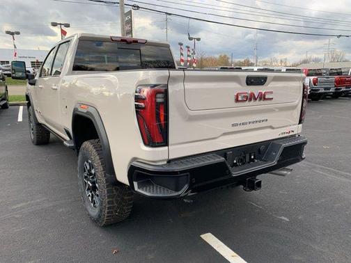 2026 GMC Sierra 2500 AT4