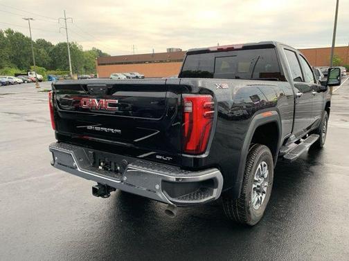 2026 GMC Sierra 2500 SLT
