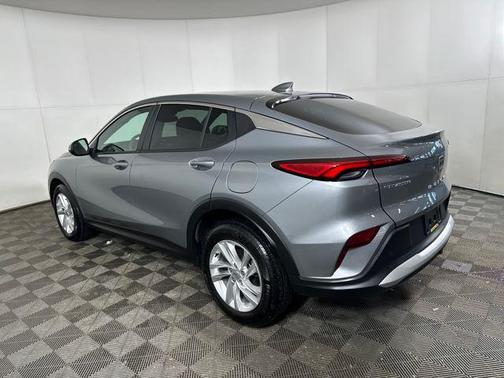 2024 Buick Envista Preferred FWD