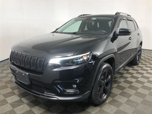 Diamond Black Crystal Pearlcoat 2019 Jeep Cherokee Altitude