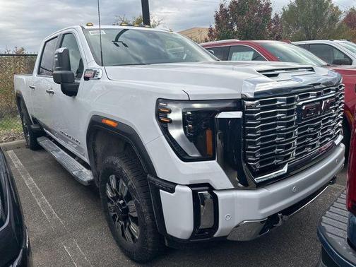 2025 GMC Sierra 2500 Denali