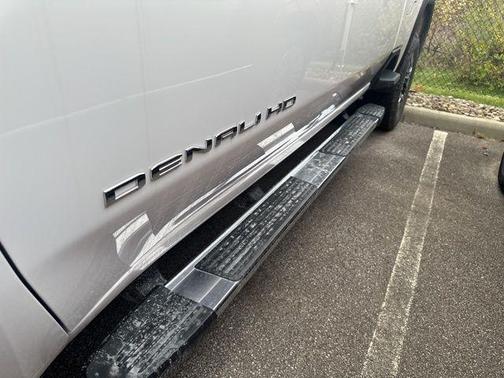 2025 GMC Sierra 2500 Denali