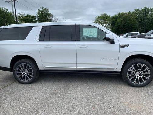 2025 GMC Yukon XL Denali