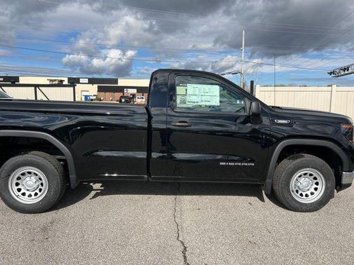 2025 GMC Sierra 1500 Pro