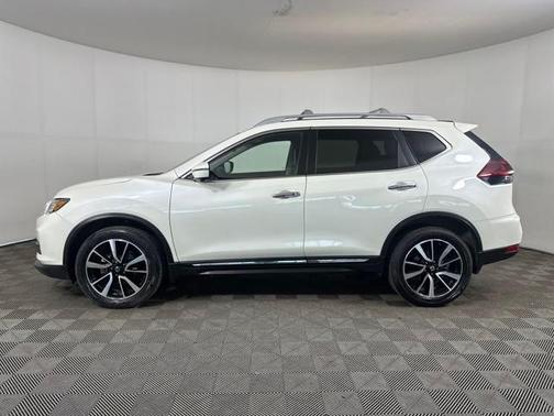 2020 Nissan Rogue SL