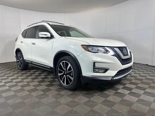 2020 Nissan Rogue SL