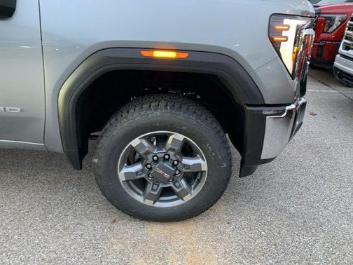 2026 GMC Sierra 2500 SLE