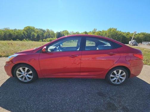 2014 Hyundai Accent GLS