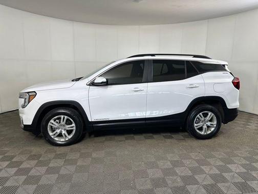 Summit White 2023 GMC Terrain SLE