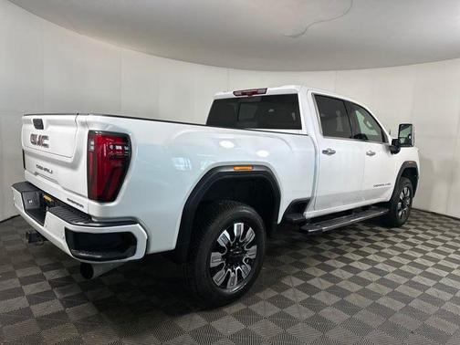 2024 GMC Sierra 2500 Denali