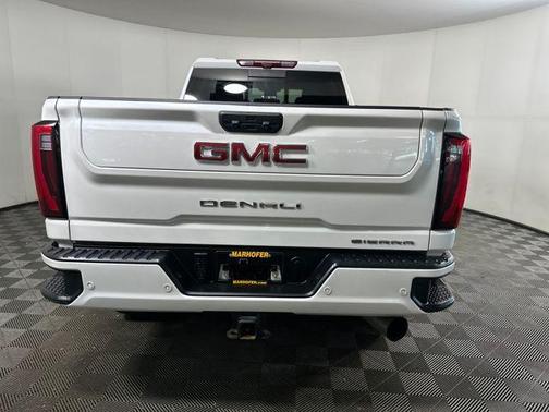 2024 GMC Sierra 2500 Denali