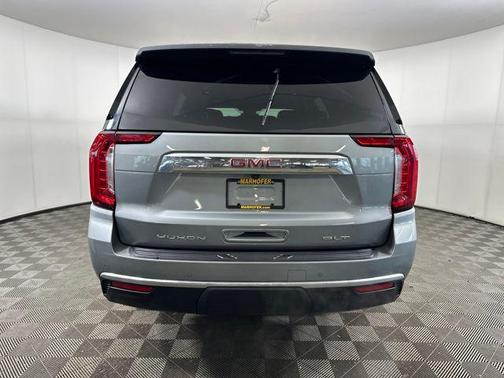 Sterling Metallic 2023 GMC Yukon SLT