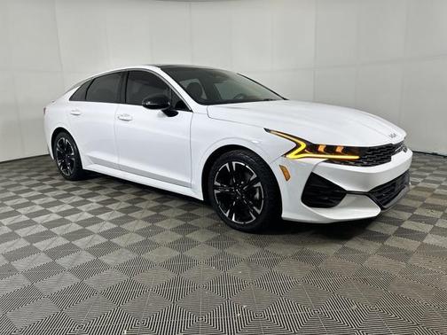 2022 Kia K5 GT-Line