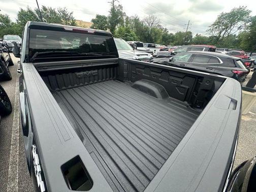 2025 GMC Sierra 2500 SLE