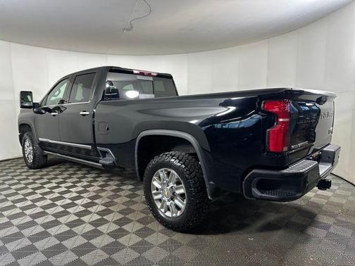 2024 Chevrolet Silverado 3500 High Country