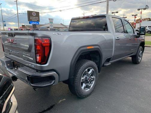 2026 GMC Sierra 2500 SLE