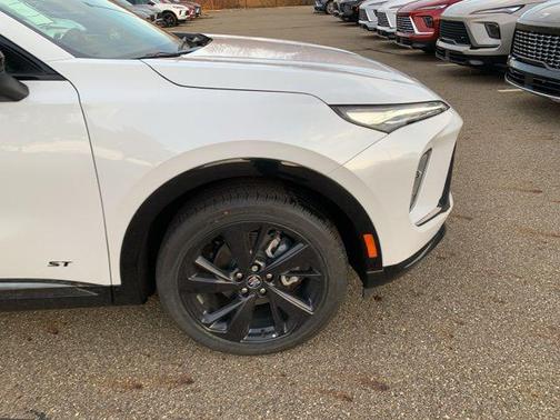 2025 Buick Envision Sport Touring AWD