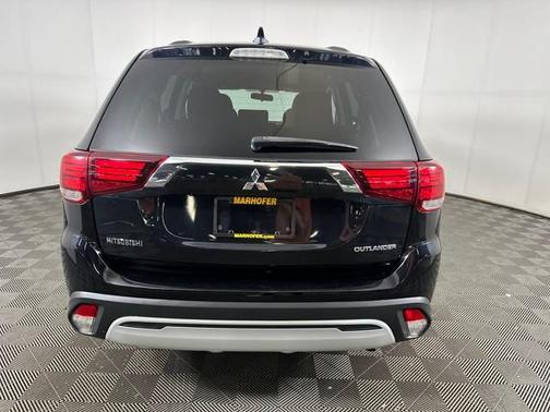 2019 Mitsubishi Outlander ES