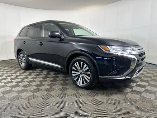 2019 Mitsubishi Outlander ES